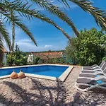 Stunning Apartment In Pula With Wifi Apartment