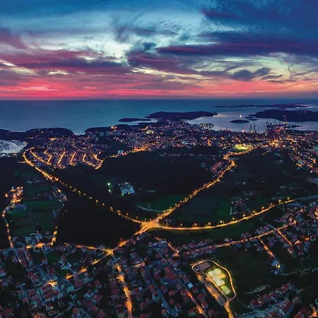 Cozy Apartment In Pula With Wifi