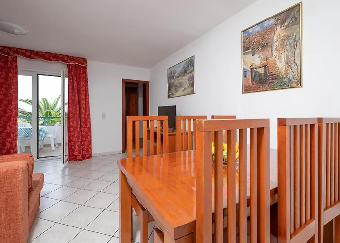 Cozy Apartment In Pula With Wifi * Пула