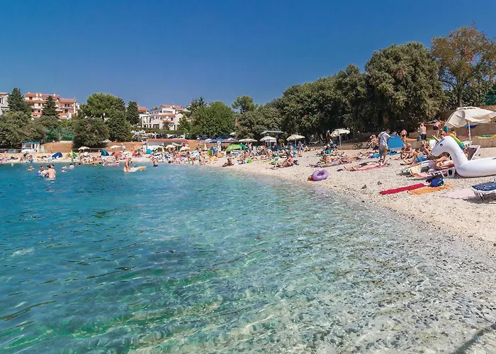 Cozy Apartment In Pula With Wifi * Пула