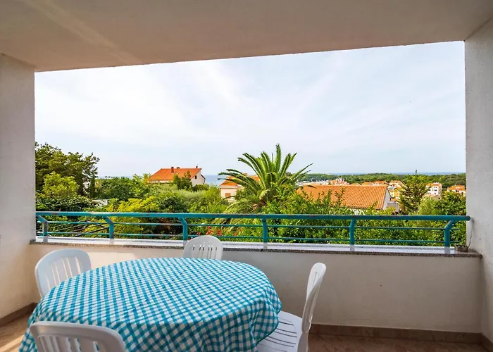 Cozy In With Wifi Appartamento Pola