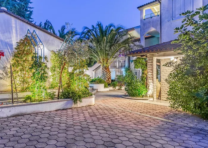 Cozy In With Wifi Appartamento Pola