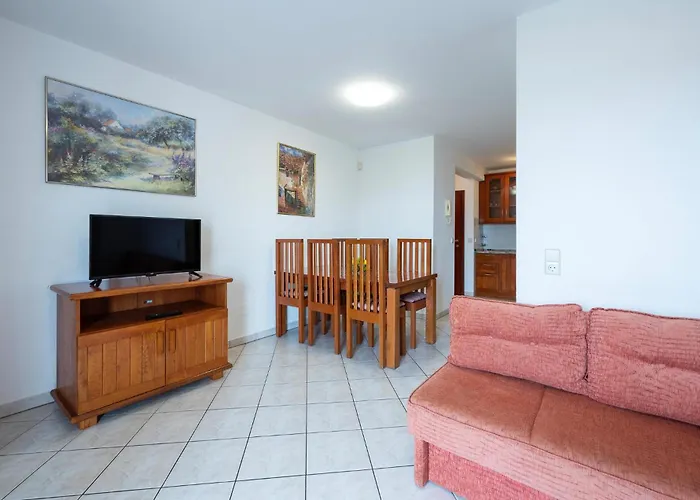 Cozy Apartment In Pula With Wifi * Pula