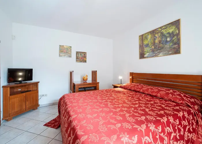 Cozy Apartment In Pula With Wifi